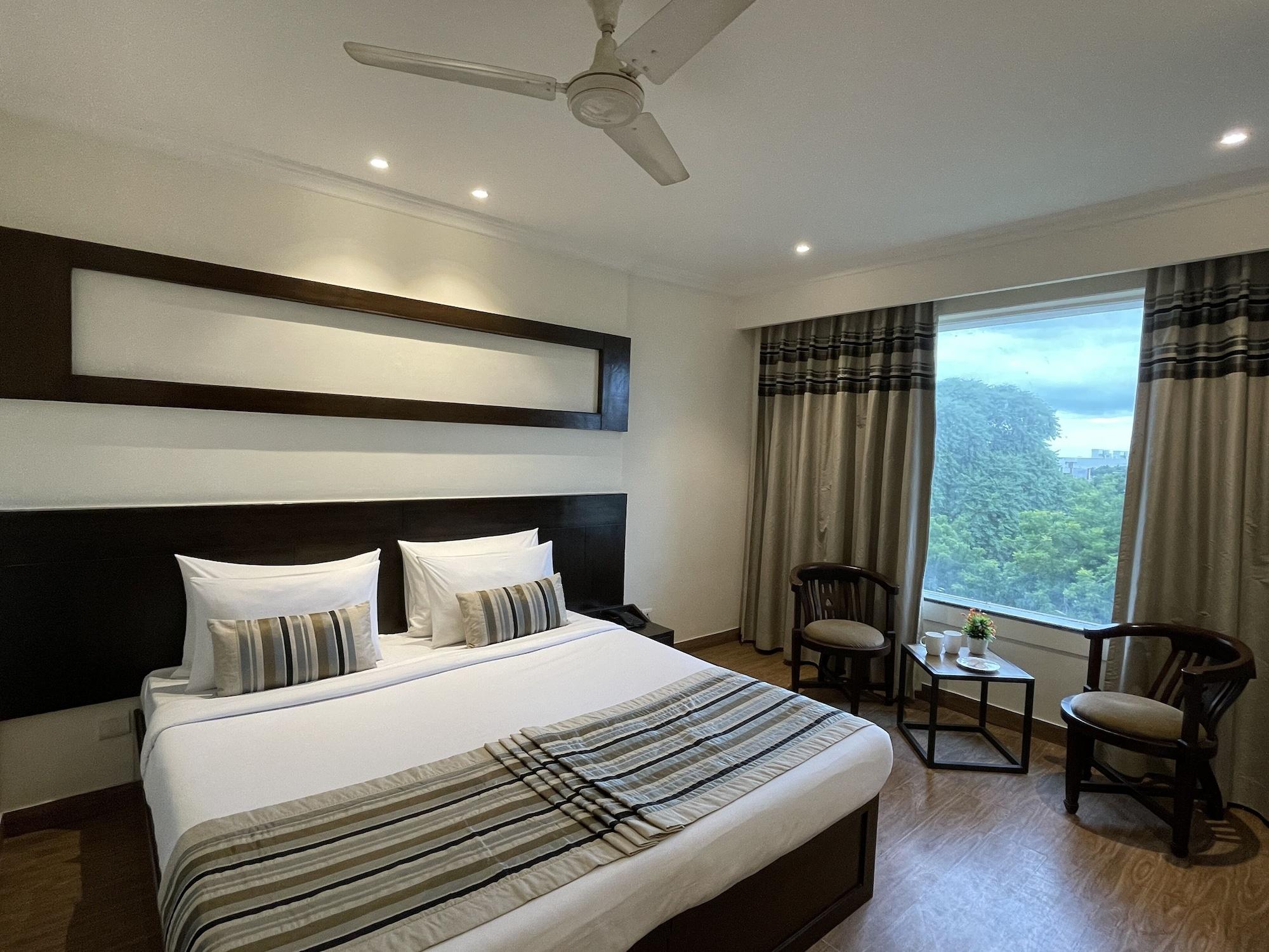 Royale Sarovar Portico Agra Агра Екстер'єр фото