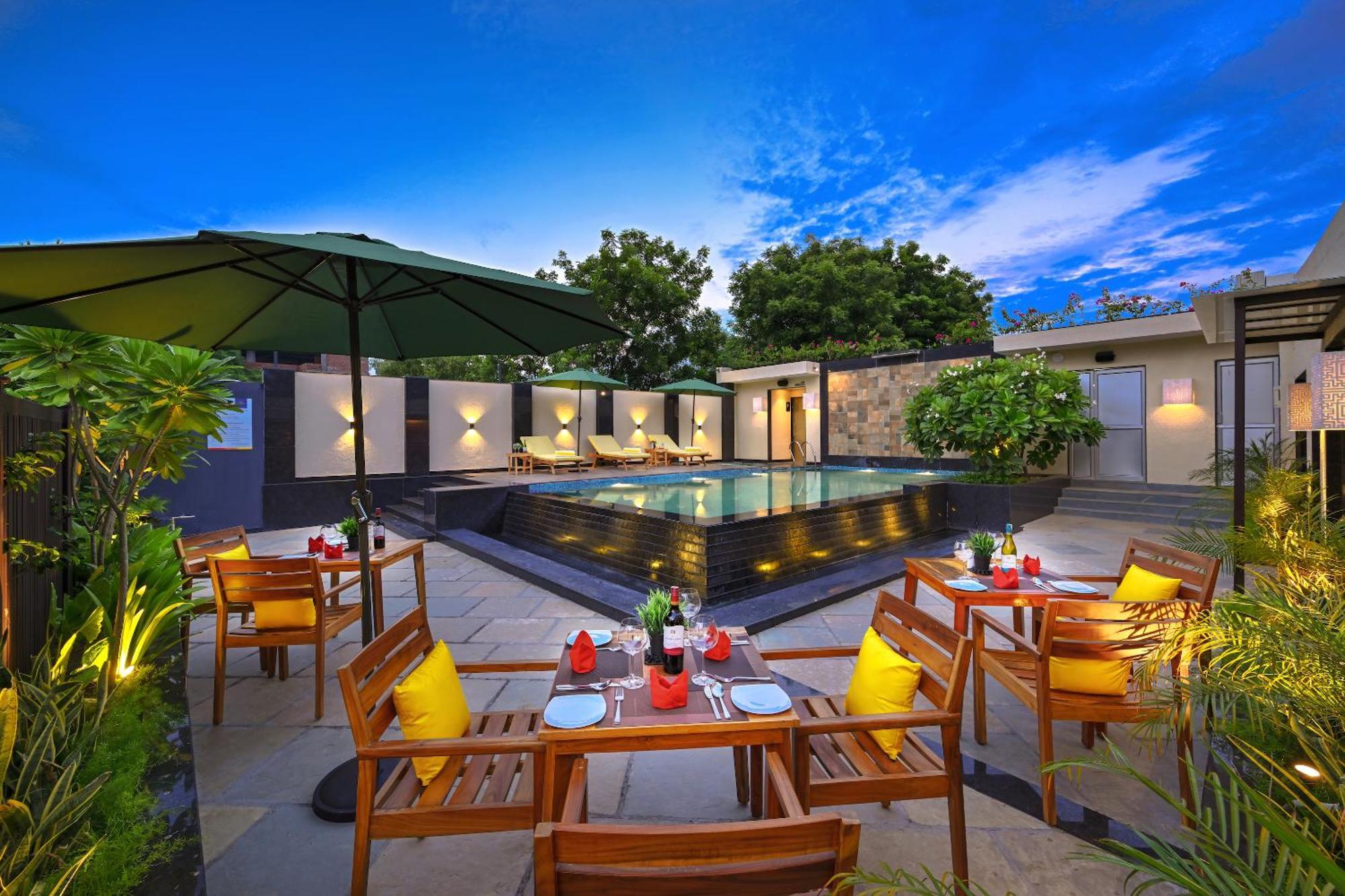 Royale Sarovar Portico Agra Агра Екстер'єр фото