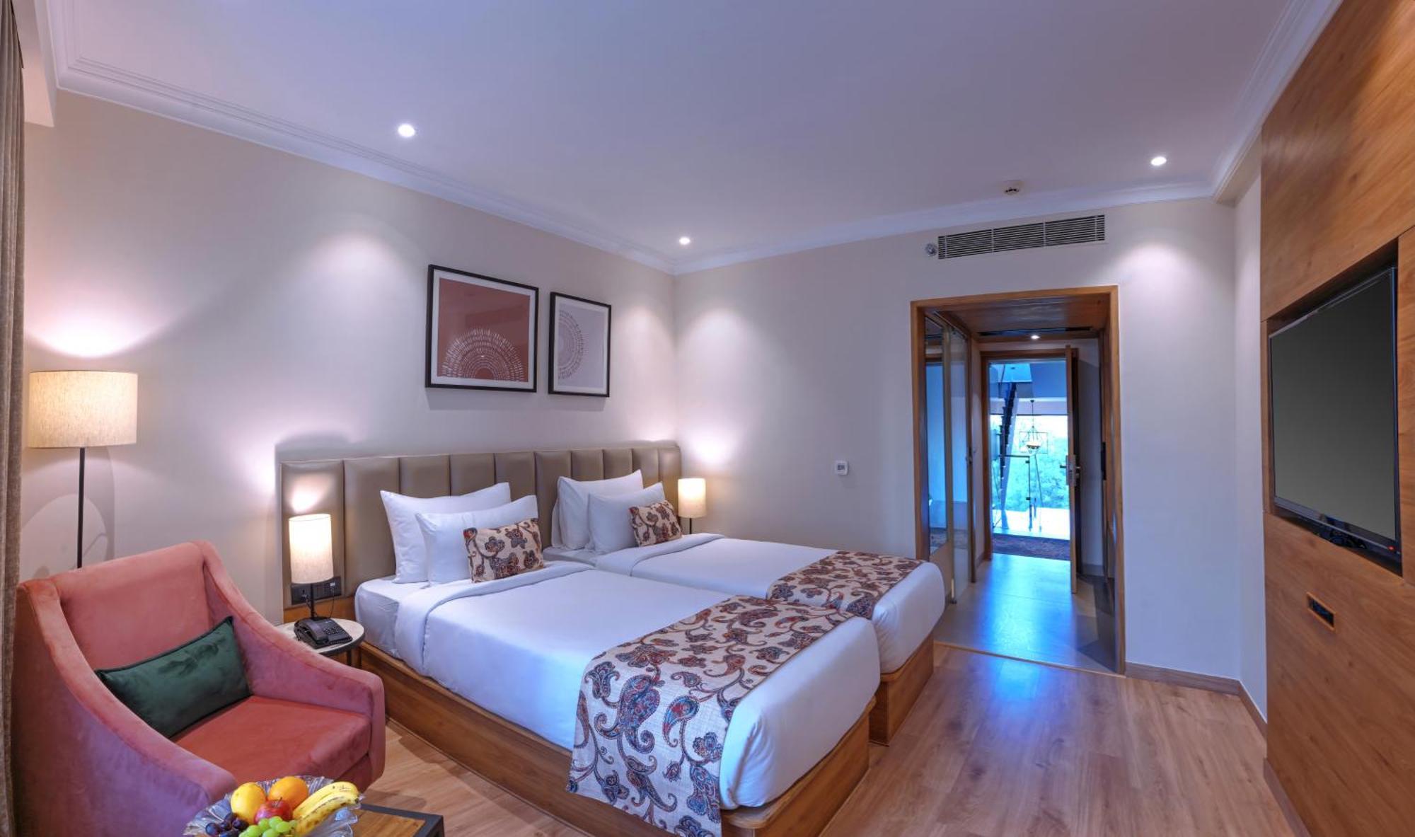 Royale Sarovar Portico Agra Агра Екстер'єр фото